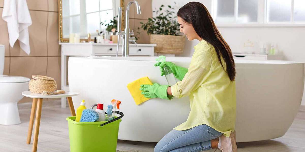 Sparkling Clean Bathrooms: Professional Bathroom Cleaning Services