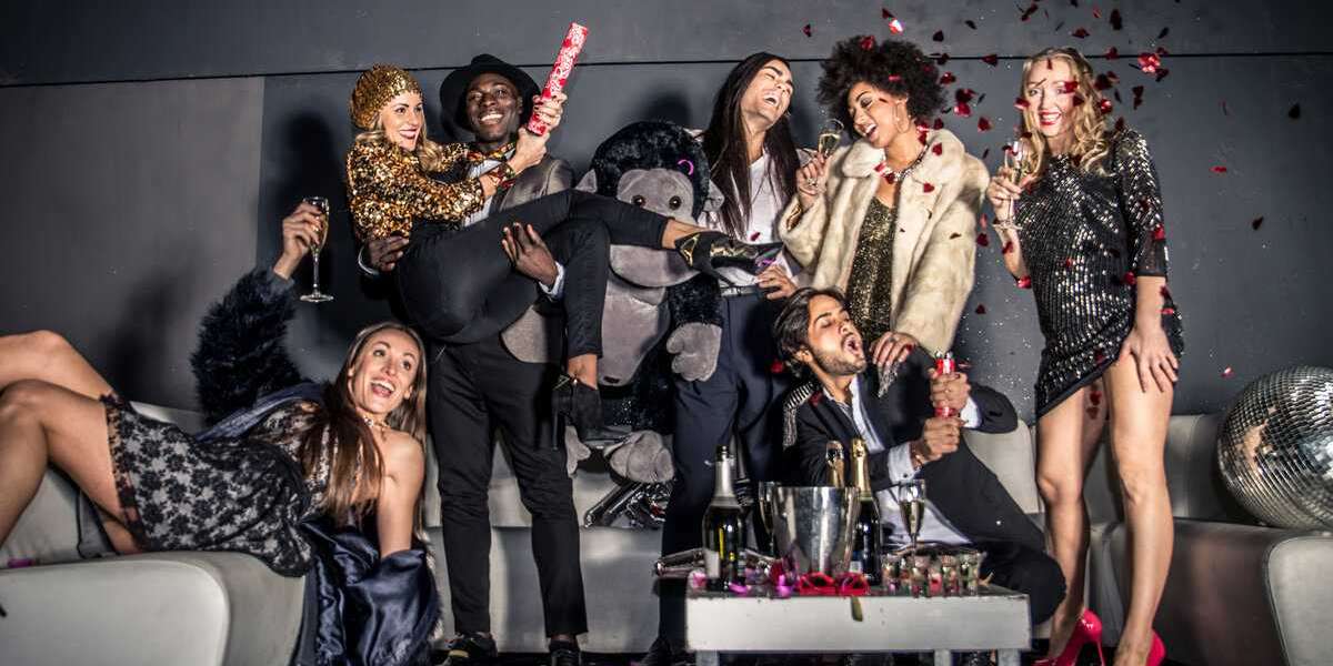 Unlocking Alternatives: Navigating the Nightlife Job Scene with Misooda