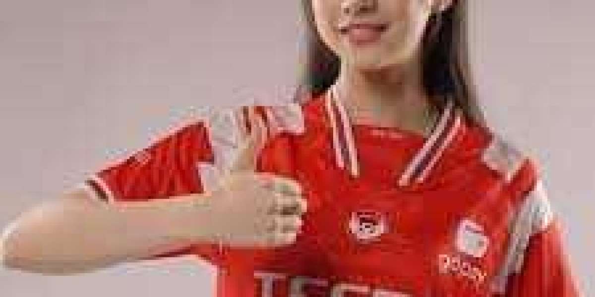 Luna99: Menjelajahi Permainan Kasino Langsung yang Menarik